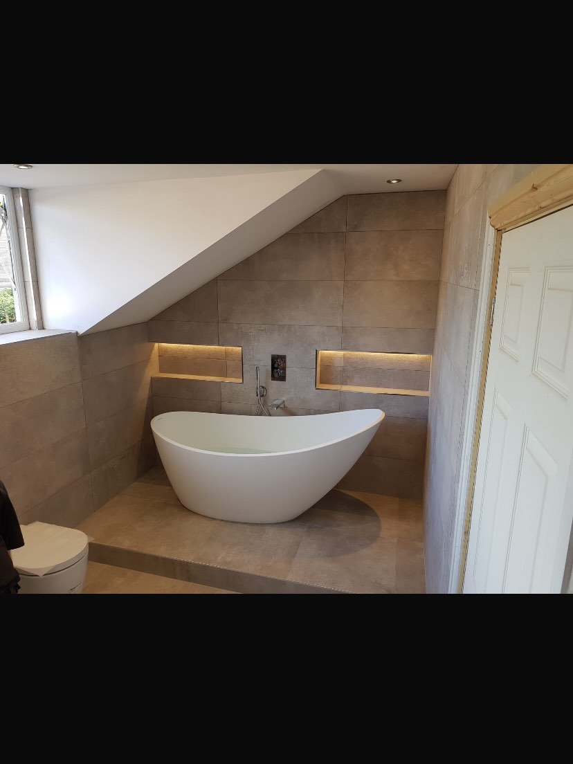 Luxury bathroom tiles